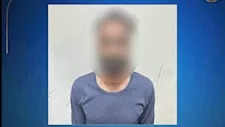  "بايده ورجله".. عاطل ينهال ضربًا على طليقته خلال رؤية نجله داخل نادٍ بالإسماعيلية|فيديو