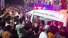 تشييع جثمان شاب قُتل بطلق ناري خلال حفل زفاف في الدقهلية (صور)