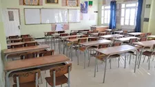 دولة عربية تعلن تأجيل بدء الدراسة بالجامعات والمدارس 
