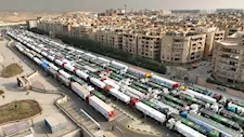القوات المسلحة: 1341 شاحنة مساعدات دخلت غزة خلال 9 أيام- فيديو