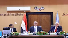 عاشور وبدوي يبحثان تعزيز التعاون بين البحث العلمي والبترول