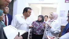 وزير الصحة يتفقد مركز "الريحان" بالشروق.. ويوجه بمكافأة العاملين المنضبطين 