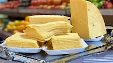 غرفة الصناعات الغذائية تكشف أسباب زيادة أسعار الجبن بـ 20%