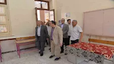 بالصور- محافظ أسيوط يتفقد اللجان استعدادا لانتخابات مجلس الشيوخ