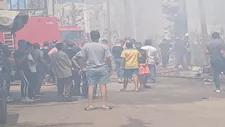 بالصور- حريق هائل بمخزن مخلفات بلاستيكية وكرتون في الإسكندرية