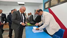 وزير الري يدلي بصوته في انتخابات الشيوخ ويؤكد: واجب وطني