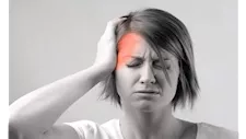 نظام غذائي شهير يقلل أعراض الصداع النصفي