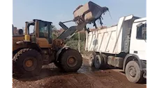 رفع 940 طن مخلفات هدم وبناء من منطقة الكونيسة بالعمرانية