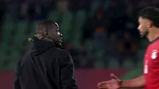 لقطة مثيرة للجدل بين لاعب منتخب مصر ومدرب كوت ديفوار