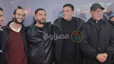 أشرف عبد الباقي يصل العرض الخاص لفيلم "ده صوت ايه ده"