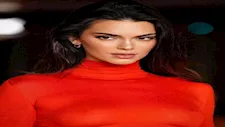 تفوقت على جورجينا.. 20 صورة لأكثر عارضة أزياء متابعة على "إنستجرام"