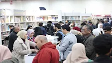 أكثر من 245 ألف زائر في اليوم الأول لمعرض الكتاب