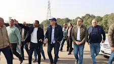 بالصور.. وزير الري يتفقد ترعة بورسعيد ومحطات الرفع بالإسماعيلية