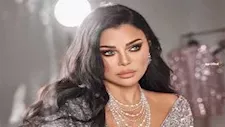  فستان جريء.. هيفاء وهبي تخطف الأنظار بإطلالتها 