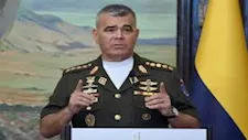 وسائل إعلام فنزويلية: تعرض منزل وزير الدفاع الفنزويلي للقصف