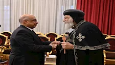 البابا تواضروس يستقبل وزير العدل -(صور)