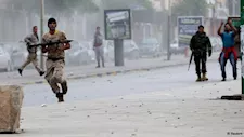 تقرير يمني: قتلى وجرحى في اشتباكات مسلحة داخل أحياء حضرموت