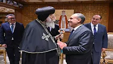 البابا تواضروس يستقبل وزير الخارجية للتهنئة بعيد الميلاد المجيد