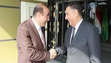 محافظ القليوبية يستقبل مدير الأمن لبحث ملفات الانضباط والسيولة المرورية - صور