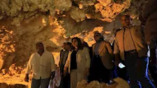 ماذا نعرف عن كهف الجارة بالوادي الجديد بعد إعلانه المحمية رقم 32؟