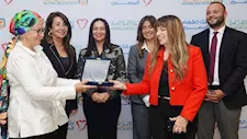 البنك الأهلي يوقع بروتوكول لتنفيذ مشروع "ملابس الكرامة" لدعم الفئات الأولى بالرعاية
