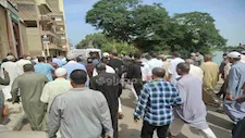بالفيديو والصور- تشييع جثمان المضيفة عزة رمزي بالزغاريد وفستان الفرح بالبحيرة