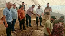 قبل زيارة وزير السياحة.. أمين الأعلى للآثار يصل إلى موقع الكشف الأثري بالغربية