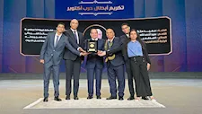 متحدث الرئاسة ينشر صور تكريم أبطال أكتوبر خلال الندوة التثقيفية الـ44