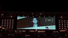 منى زكي عن رحلتها بعد تكريمها في مهرجان الجونة السينمائي: الخوف كان ملازمني 