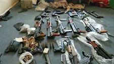 ضبط 52 قطعة سلاح آلي و1700 طلقة داخل 6 حقائب بقطار في نجع حمادي