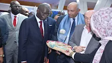 رئيس الوزراء السنغالي يفتتح الجناح المصري بمعرض داكار الدولي للكتاب 