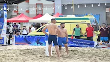 ذهبيتان و4 فضيات لأبطال أسيوط في بطولة الجمهورية للمصارعة الشاطئية -صور 