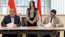 المواصفات والجودة توقع بروتوكول تعاون مع شركة فوتون إكس