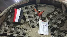 داخل أنفاق الخط الرابع للمترو.. جولة بمحطة الملك الصالح ولحظة خروج ماكينة الحفر