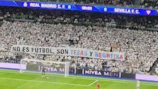 جماهير ريال مدريد تهاجم رئيس رابطة الدوري الإسباني خلال مباراة إشبيلية