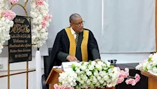 باحث سيناوي يحصد الماجستير بامتياز عن الأمن السيبراني لطلاب الثانوية (صور)