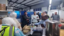 تشميع مطبخ مصنع ملابس بعد تسمم 24 عاملًا في بورسعيد