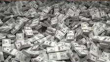 كيف تحوّل مصر القمامة إلى مليارات الدولارات؟   