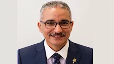 تعيين الدكتور مؤمن سعد مديرًا عامًا للآثار المصرية واليونانية بأسوان