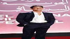 أحمد داش بإطلالة شبابية في مهرجان الجونة