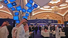 تأجيل مؤتمر "دافوس الصحراء" في السعودية إلى عام 2027.. ما السبب؟