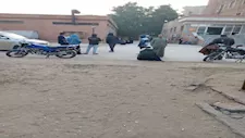مصرع شابين إثر تصادم دراجتين بخاريتين في بني سويف- صور