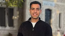 مصرع عامل اصطدمت دراجته النارية بسور مبنى في المنوفية  