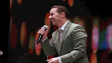 "إسكندرية وش السعد عليّ".. مدحت صالح يُشعل مهرجان الموسيقى العربية الـ34 (صور)