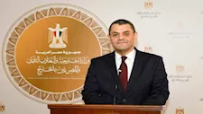 السفير نادر زكي يحذر من تهديد الممرات البحرية: يرتبط باستقرار الاقتصاد