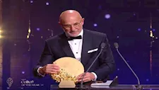 لويس دي لا فوينتي يتوج بجائزة أفضل مدرب في العالم لعام 2026