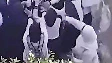 مشاجرة بين طالبات داخل مدرسة المطرية الثانوية بنات.. وتحرك من التعليم 