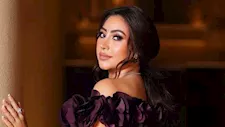 10 صور لـ بوسي بإطلالة أنيقة والجمهور.. "خسيتي أوي"