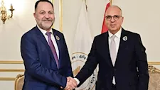 وزير الري يبحث مع رئيس سلطة المياه الفلسطينية التعاون في حصاد مياه الأمطار