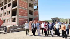 محافظ الوادي الجديد توجه بإنهاء إنشاء مدرسة الناضورة بالخارجة خلال 3 أشهر